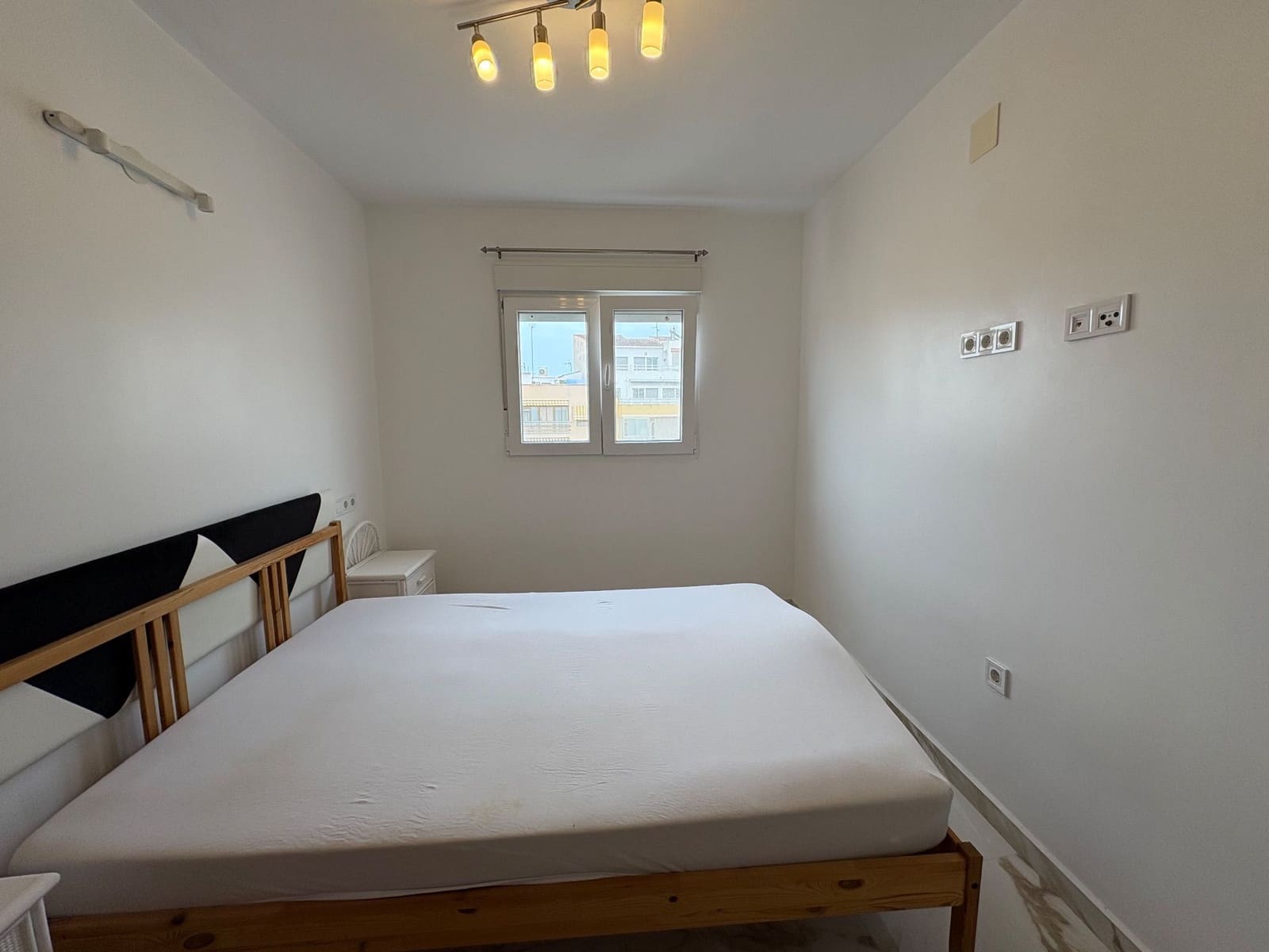 3 Zimmer Wohnung zu vermieten in Guardamar del Segura - 1.000 € (Ref: 10074878)