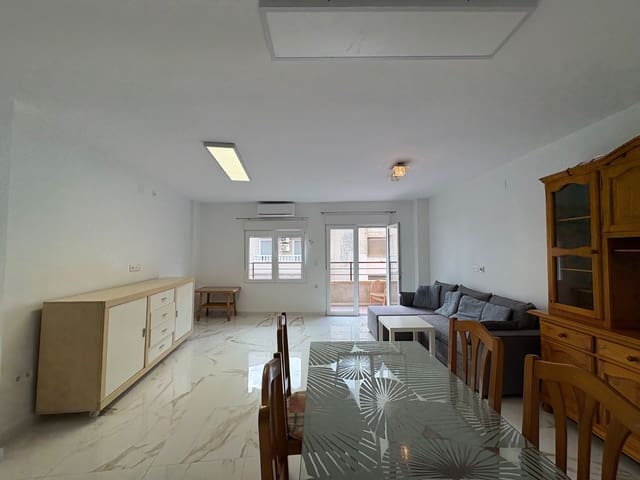3 Zimmer Wohnung zu vermieten in Guardamar del Segura - 1.000 € (Ref: 10074878)