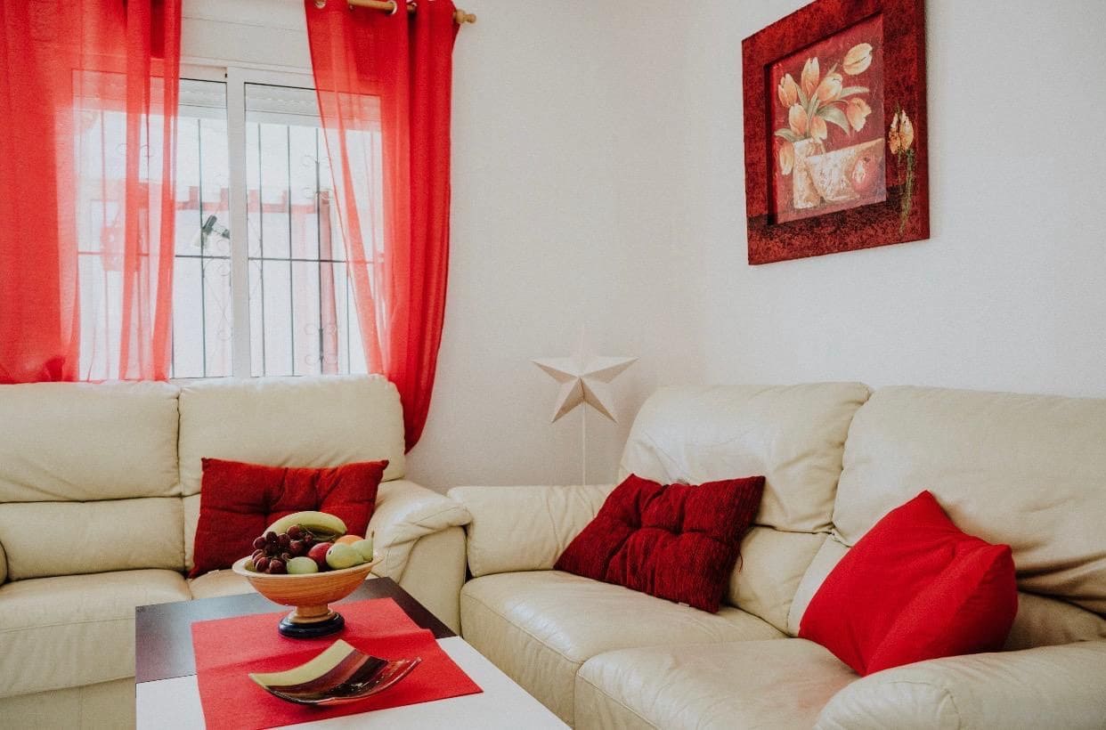 2 quarto Moradia para arrendar em Torrevieja com piscina - 875 € (Ref: 10080365)