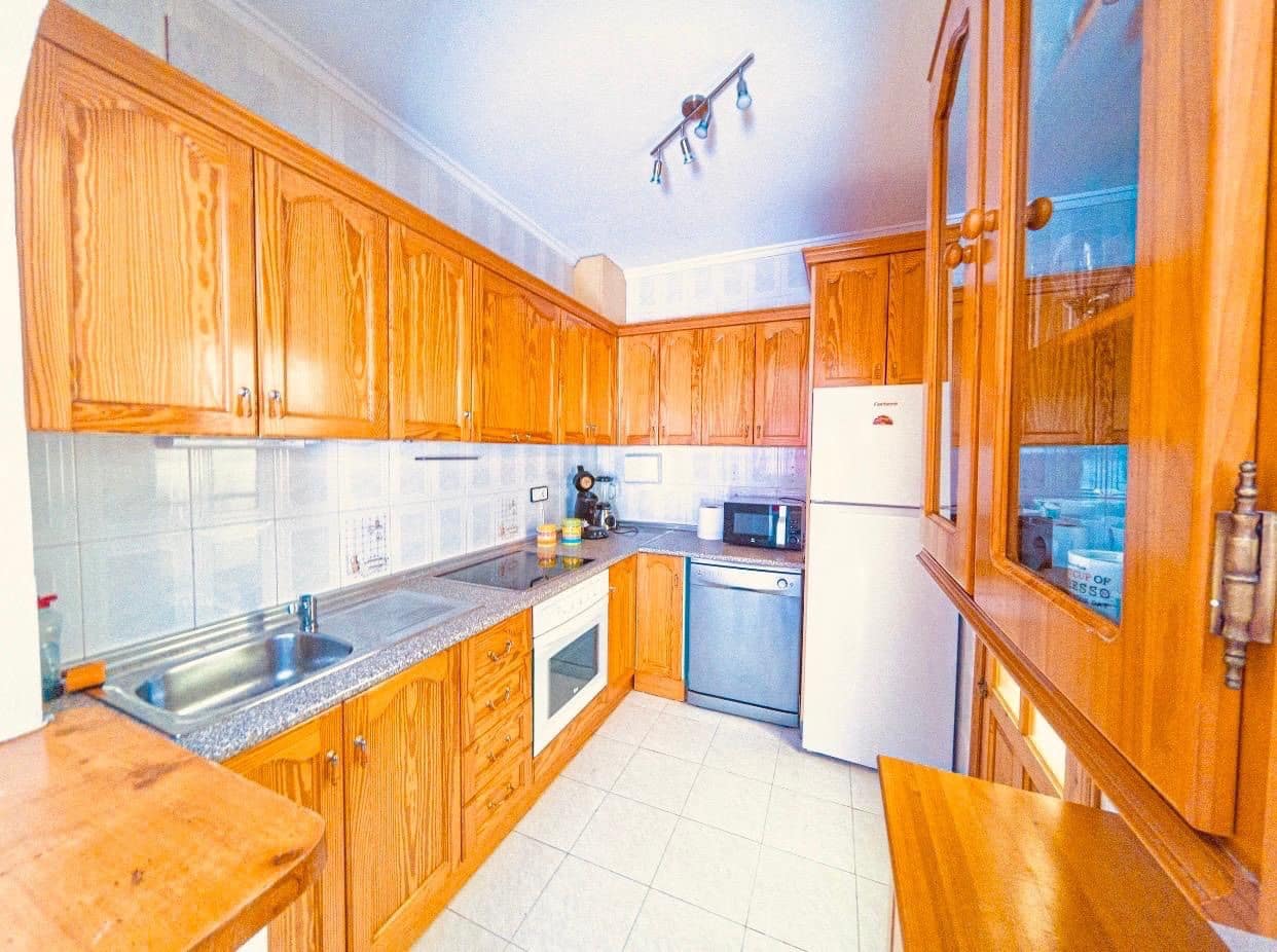 2 quarto Moradia para arrendar em Torrevieja com piscina - 875 € (Ref: 10080365)