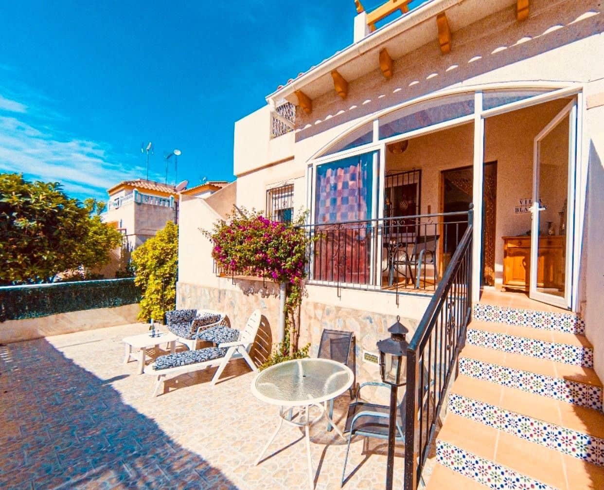 2 quarto Moradia para arrendar em Torrevieja com piscina - 875 € (Ref: 10080365)