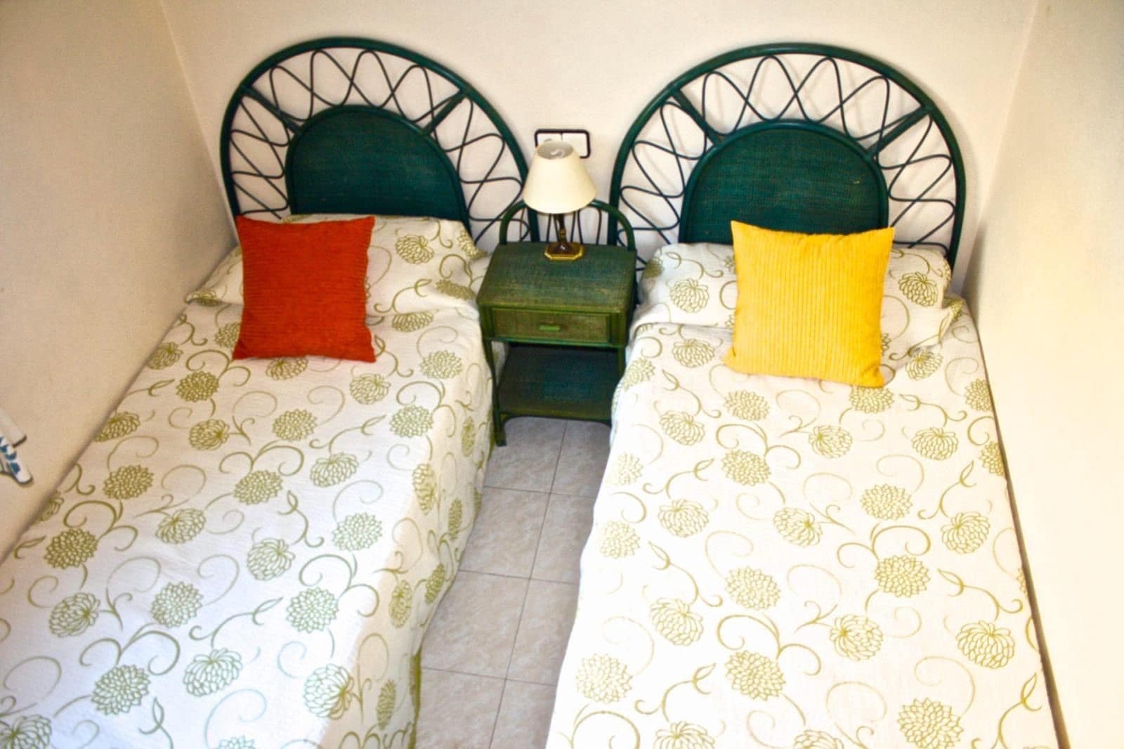 2 quarto Moradia para arrendar em Torrevieja com piscina - 875 € (Ref: 10080365)