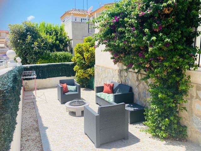 2 quarto Moradia para arrendar em Torrevieja com piscina - 875 € (Ref: 10080365)