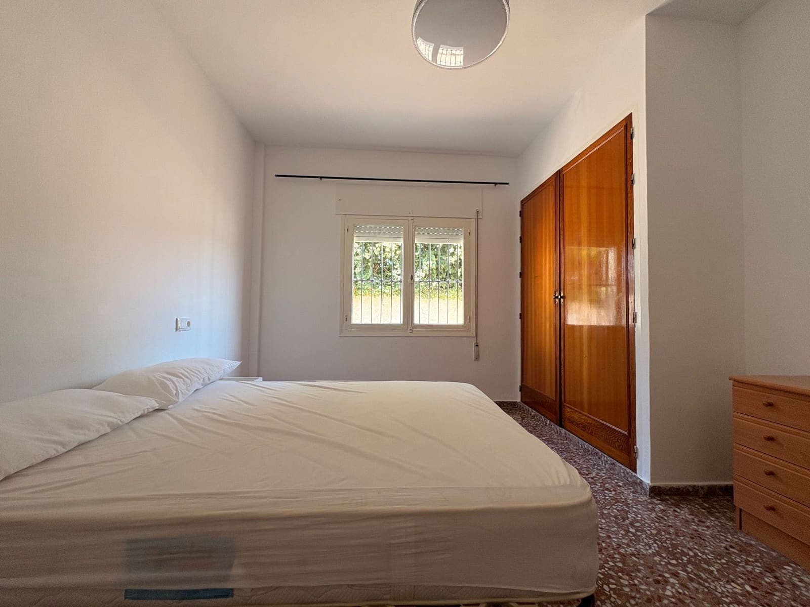 Bungalow de 3 chambres à louer à Pilar de la Horadada - 800 € (Ref: 10080367)