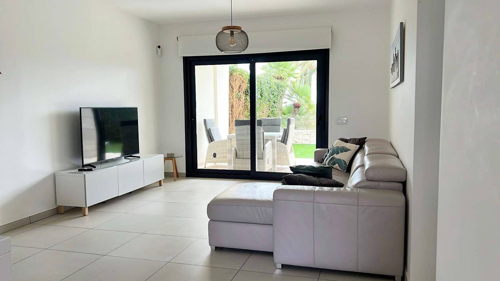 2 quarto Apartamento para arrendar em Pilar de la Horadada com piscina garagem - 1 800 € (Ref: 10101811)