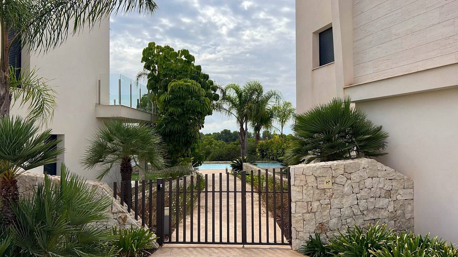 2 quarto Apartamento para arrendar em Pilar de la Horadada com piscina garagem - 1 800 € (Ref: 10101811)