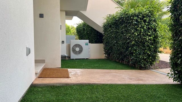 2 quarto Apartamento para arrendar em Pilar de la Horadada com piscina garagem - 1 800 € (Ref: 10101811)