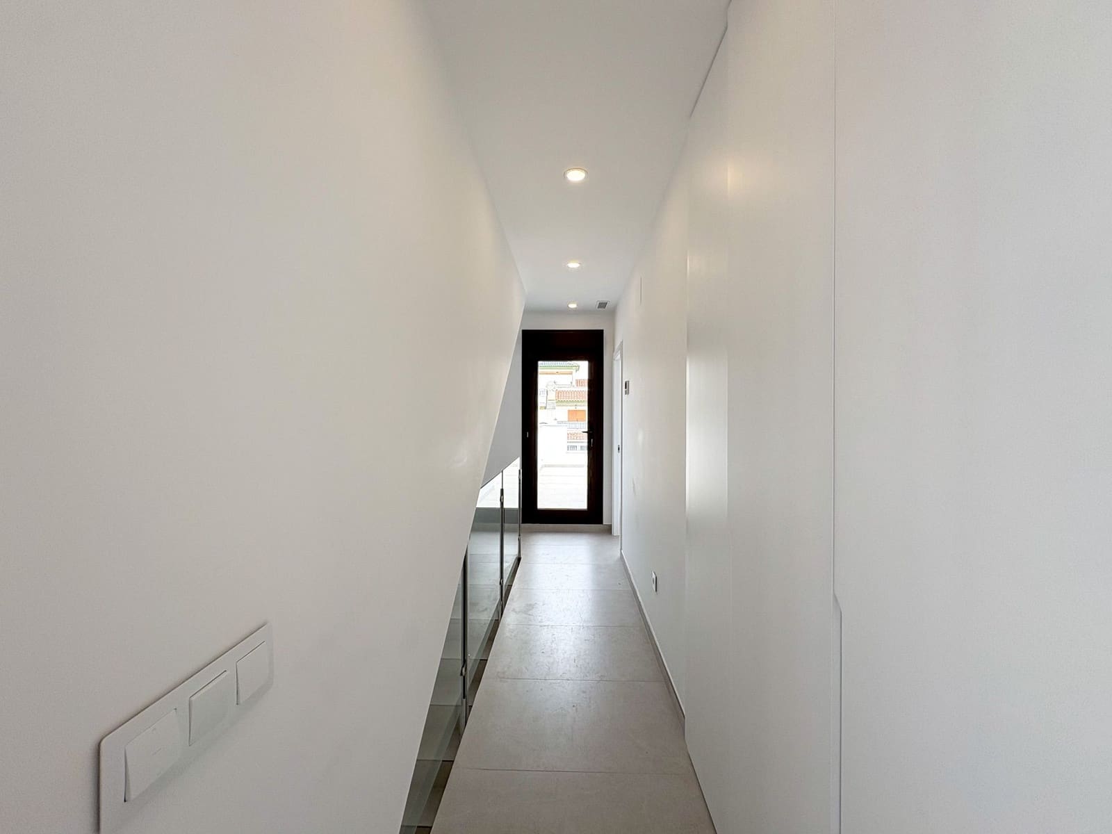 3 sypialnia Willa na sprzedaż w Pilar de la Horadada z basenem garażem - 559 900 € (Ref: 10118721)