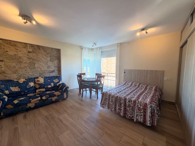 1 quarto Apartamento para arrendar em Dehesa de Campoamor, Orihuela - 550 € (Ref: 10131124)