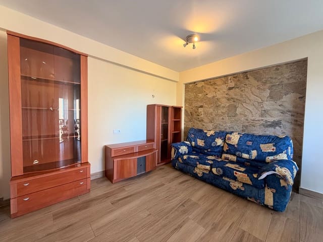 1 quarto Apartamento para arrendar em Dehesa de Campoamor, Orihuela - 550 € (Ref: 10131124)