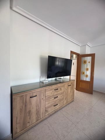 3 soverom Villa til leie i Pilar de la Horadada med svømmebasseng garasje - € 1 000 (Ref: 10131125)