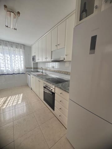 3 soverom Villa til leie i Pilar de la Horadada med svømmebasseng garasje - € 1 000 (Ref: 10131125)