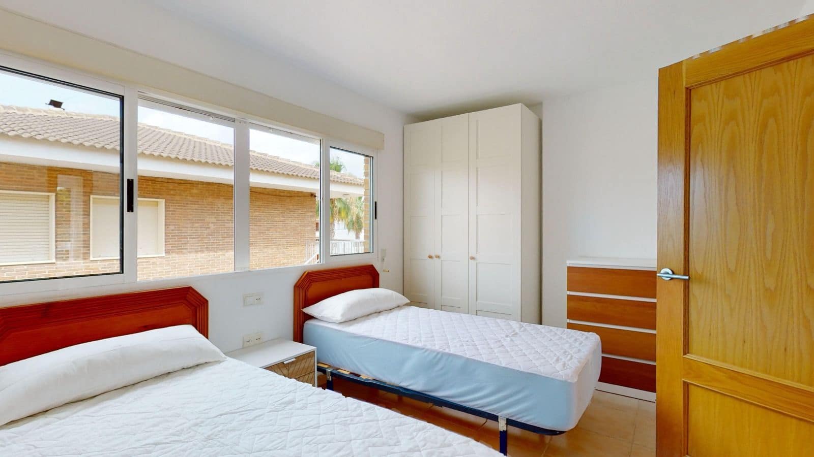 3 soveværelse Byhus til leje i Los Alcazares med garage - € 1.000 (Ref: 10145732)