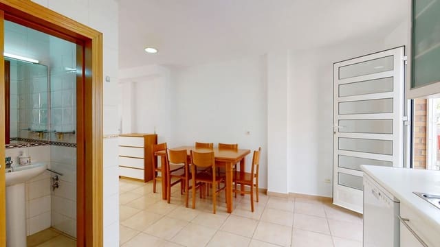 3 soveværelse Byhus til leje i Los Alcázares med garage - € 1.000 (Ref: 10145732)