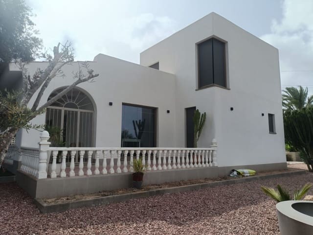 2 quarto Moradia para arrendar em San Miguel de Salinas com piscina - 2 500 € (Ref: 10154566)
