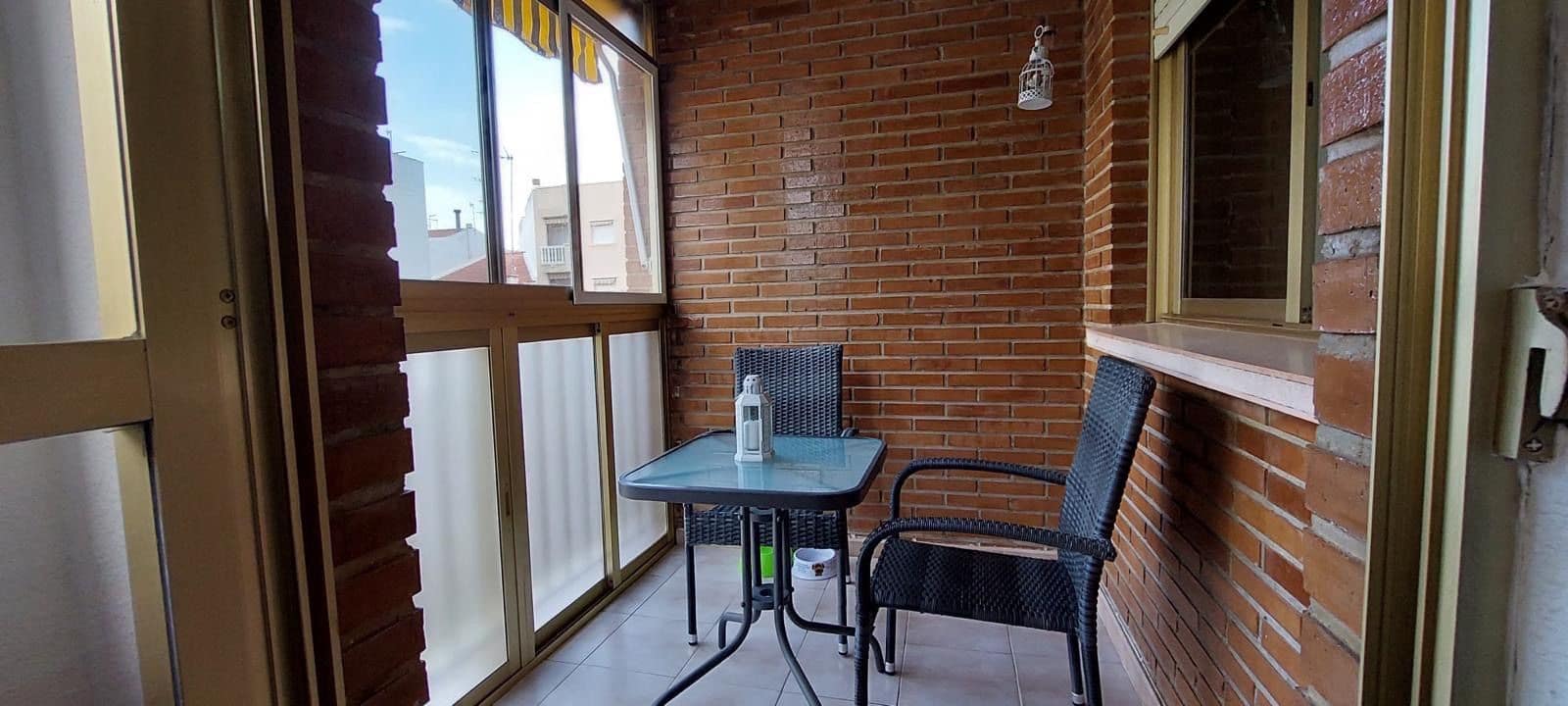 Appartement de 2 chambres à louer à Lo Pagan avec garage - 750 € (Ref: 10154568)