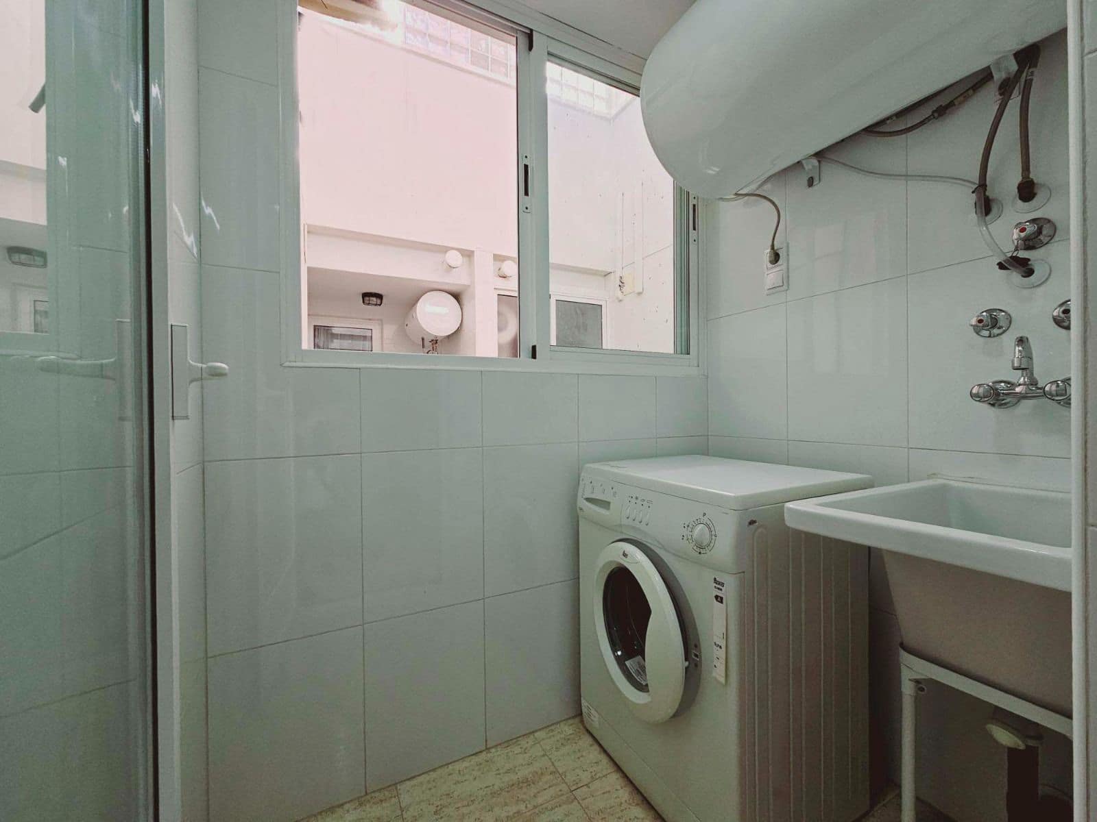 Ático de 2 habitaciones en Daya Nueva en alquiler con piscina - 990 € (Ref: 10164127)