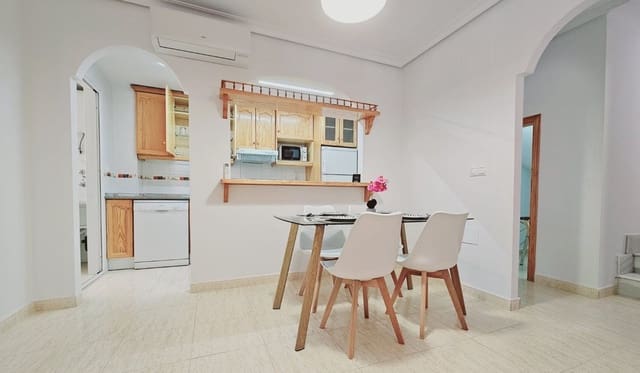 Ático de 2 habitaciones en Daya Nueva en alquiler con piscina - 990 € (Ref: 10164127)