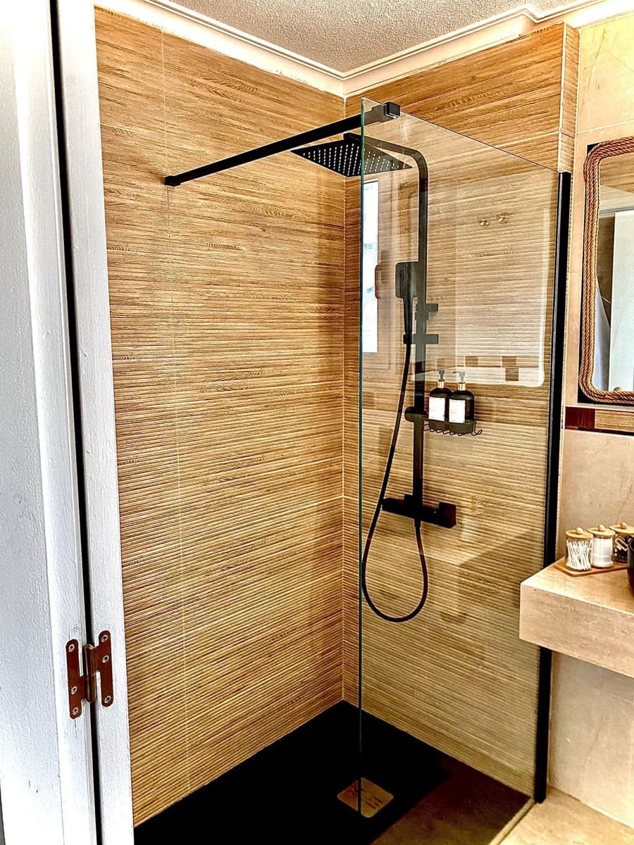 Bungalow de 2 chambres à louer à Orihuela Costa avec piscine garage - 1 100 € (Ref: 10164128)