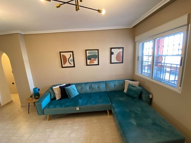 Bungalow de 2 chambres à louer à Orihuela Costa, Orihuela avec piscine garage - 1 100 € (Ref: 10164128)