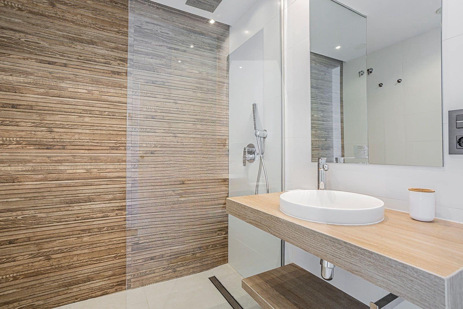 2 sypialnia Penthouse do wynajęcia w Guardamar del Segura z basenem garażem - 1 699 € (Ref: 10166070)