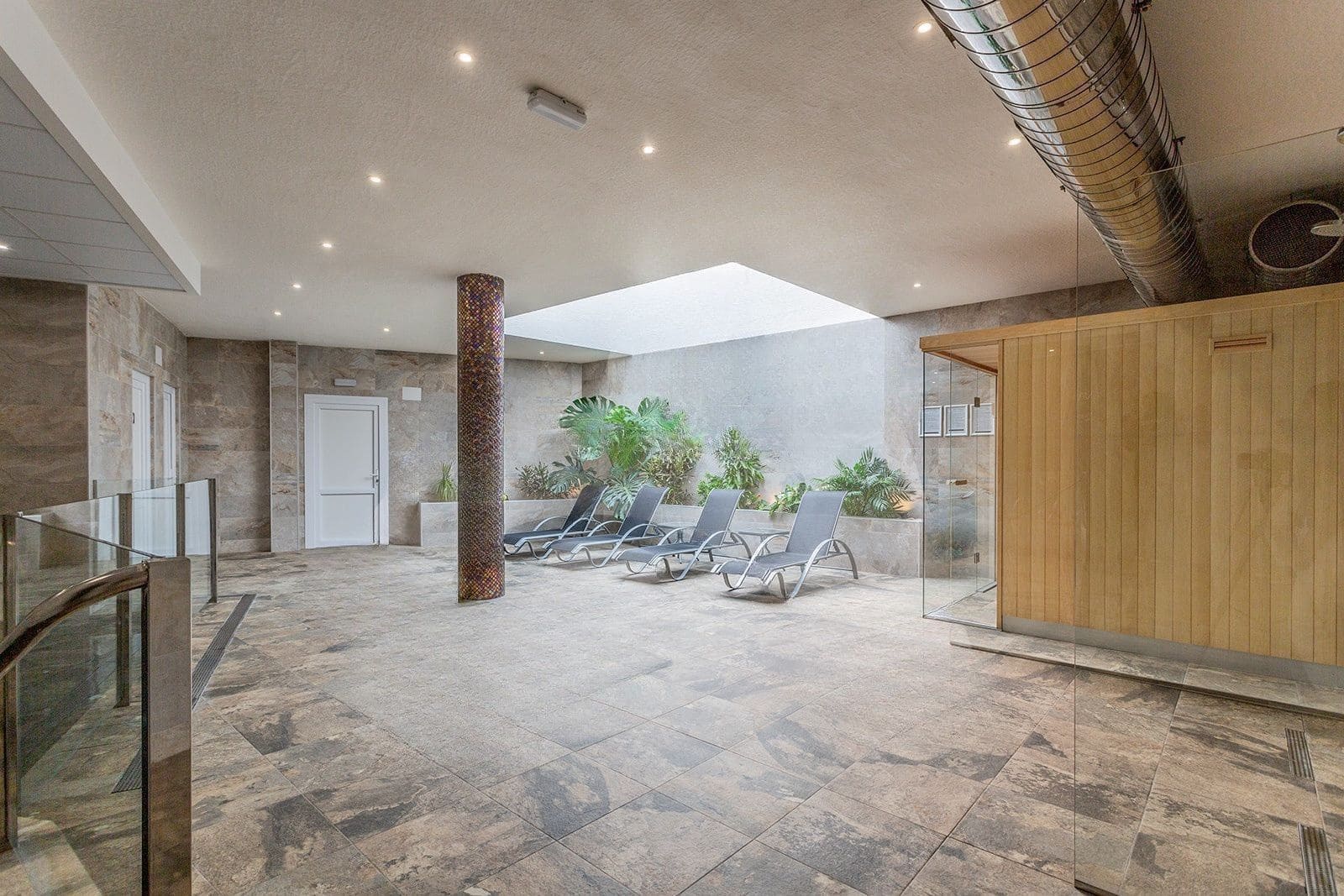 2 sypialnia Penthouse do wynajęcia w Guardamar del Segura z basenem garażem - 1 699 € (Ref: 10166070)
