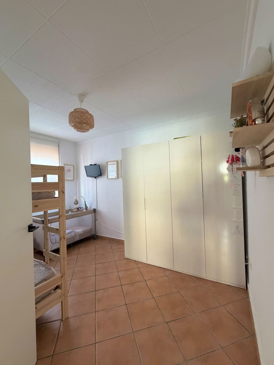 3 bedroom Villa for rent in San Fulgencio with pool garage - € 1,500 (Ref: 10168137)
