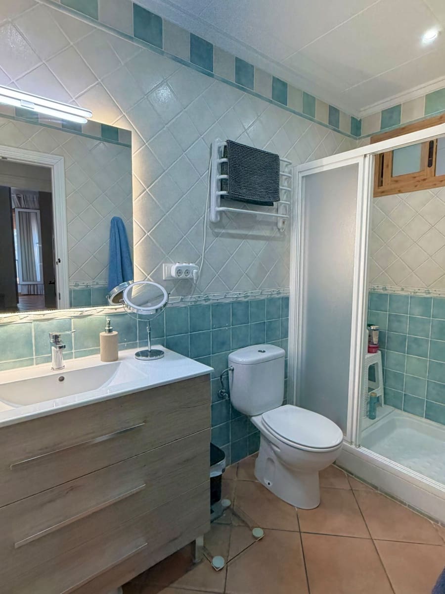 3 bedroom Villa for rent in San Fulgencio with pool garage - € 1,500 (Ref: 10168137)