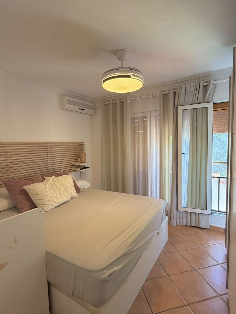 3 bedroom Villa for rent in San Fulgencio with pool garage - € 1,500 (Ref: 10168137)