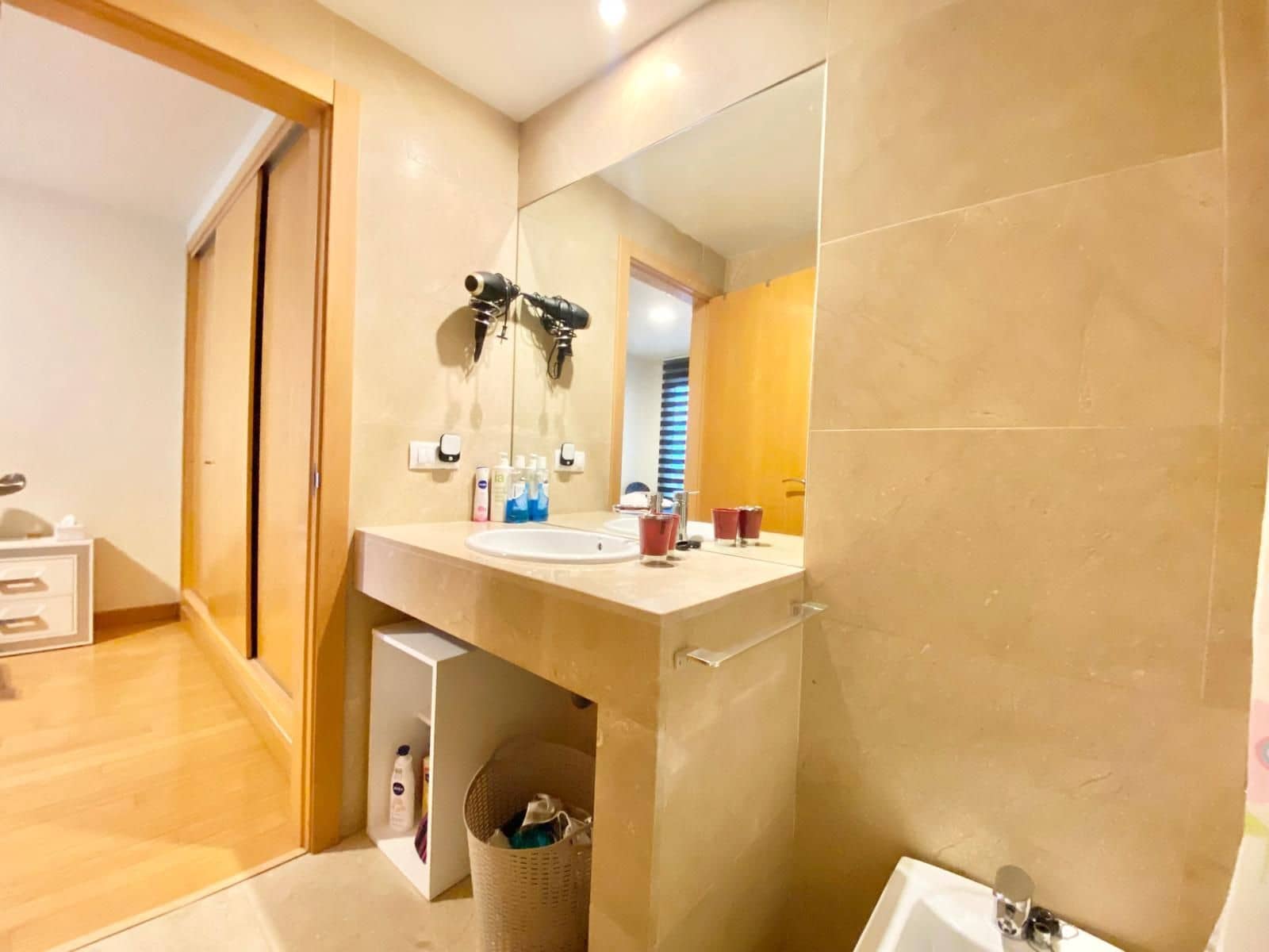 2 soveværelse Lejlighed til leje i Orihuela Costa med swimmingpool garage - € 1.000 (Ref: 10168138)