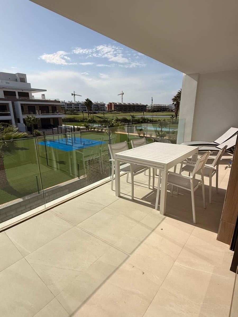 2 quarto Apartamento para arrendar em Los Alcazares com piscina garagem - 1 500 € (Ref: 10173149)