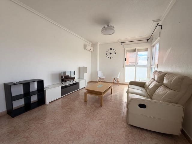 3 soveværelse Lejlighed til leje i Los Montesinos med swimmingpool - € 950 (Ref: 10176286)