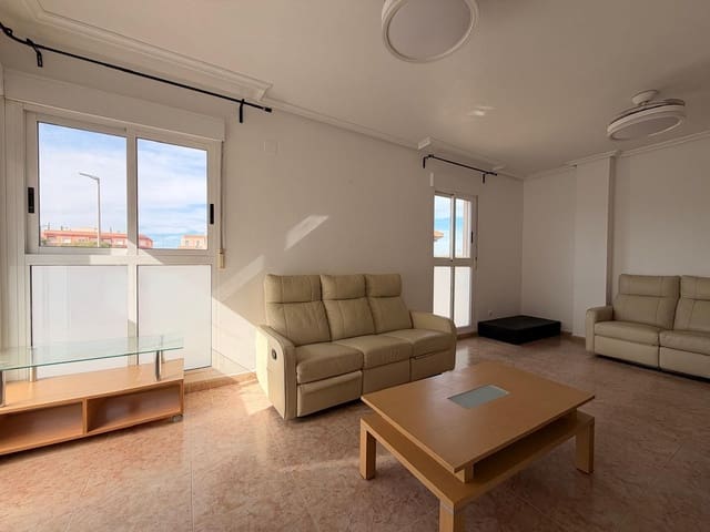 3 soveværelse Lejlighed til leje i Los Montesinos med swimmingpool - € 950 (Ref: 10176286)