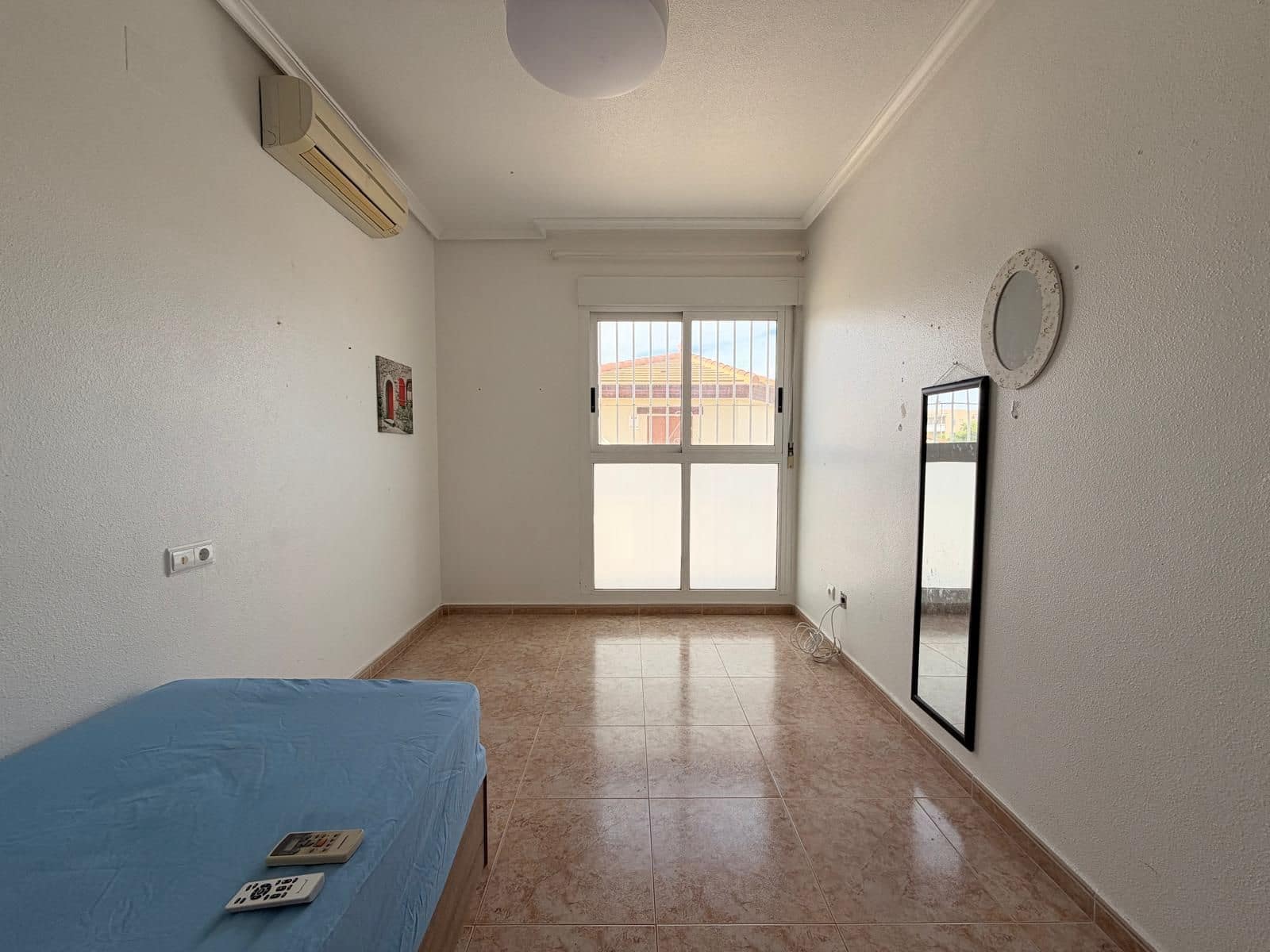 3 soveværelse Lejlighed til leje i Los Montesinos med swimmingpool - € 950 (Ref: 10176286)