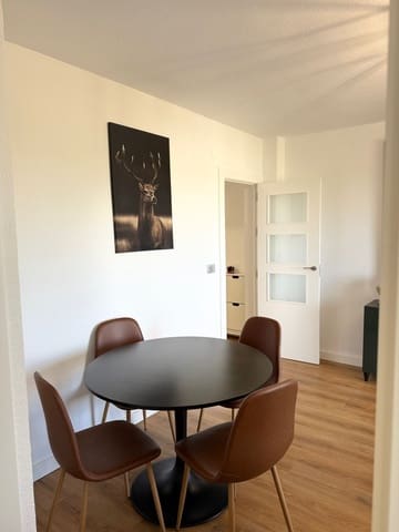 2 quarto Apartamento para arrendar em Torrevieja com piscina garagem - 1 200 € (Ref: 10179874)