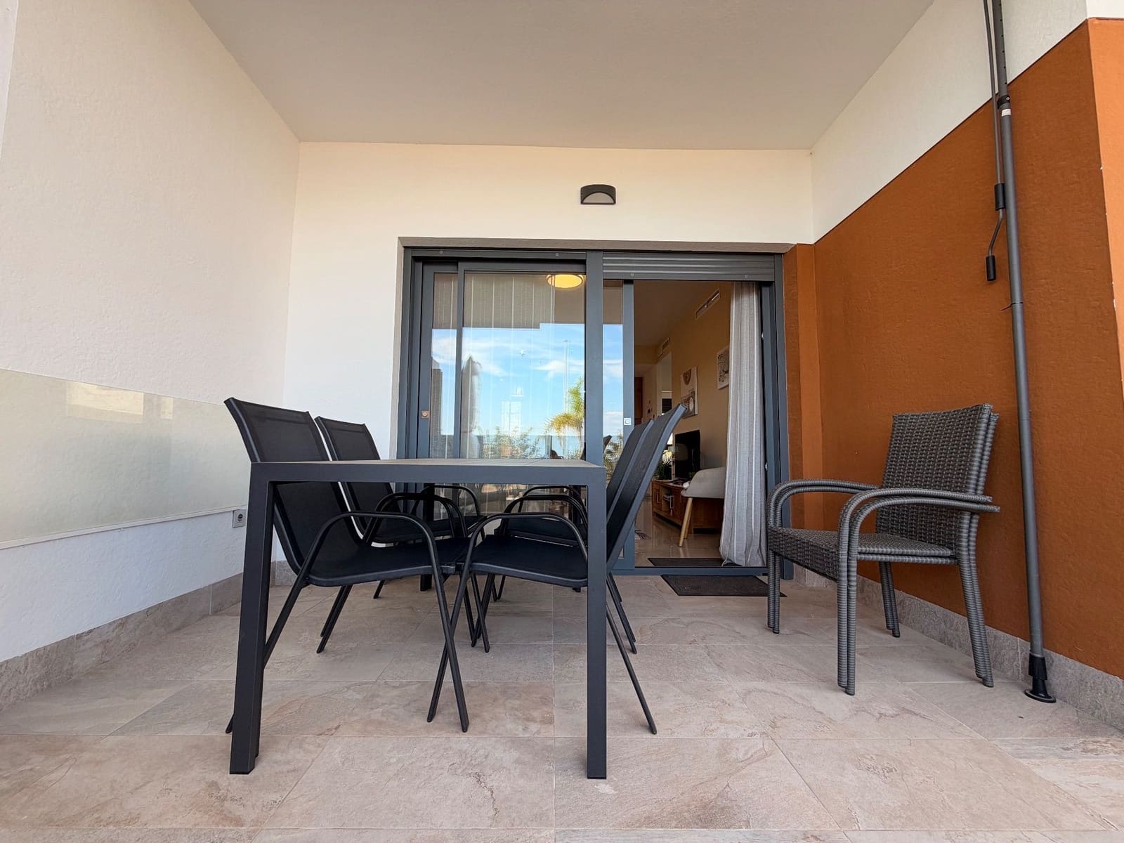 2 Zimmer Wohnung zu vermieten in Pilar de la Horadada mit Pool Garage - 1.200 € (Ref: 10182453)