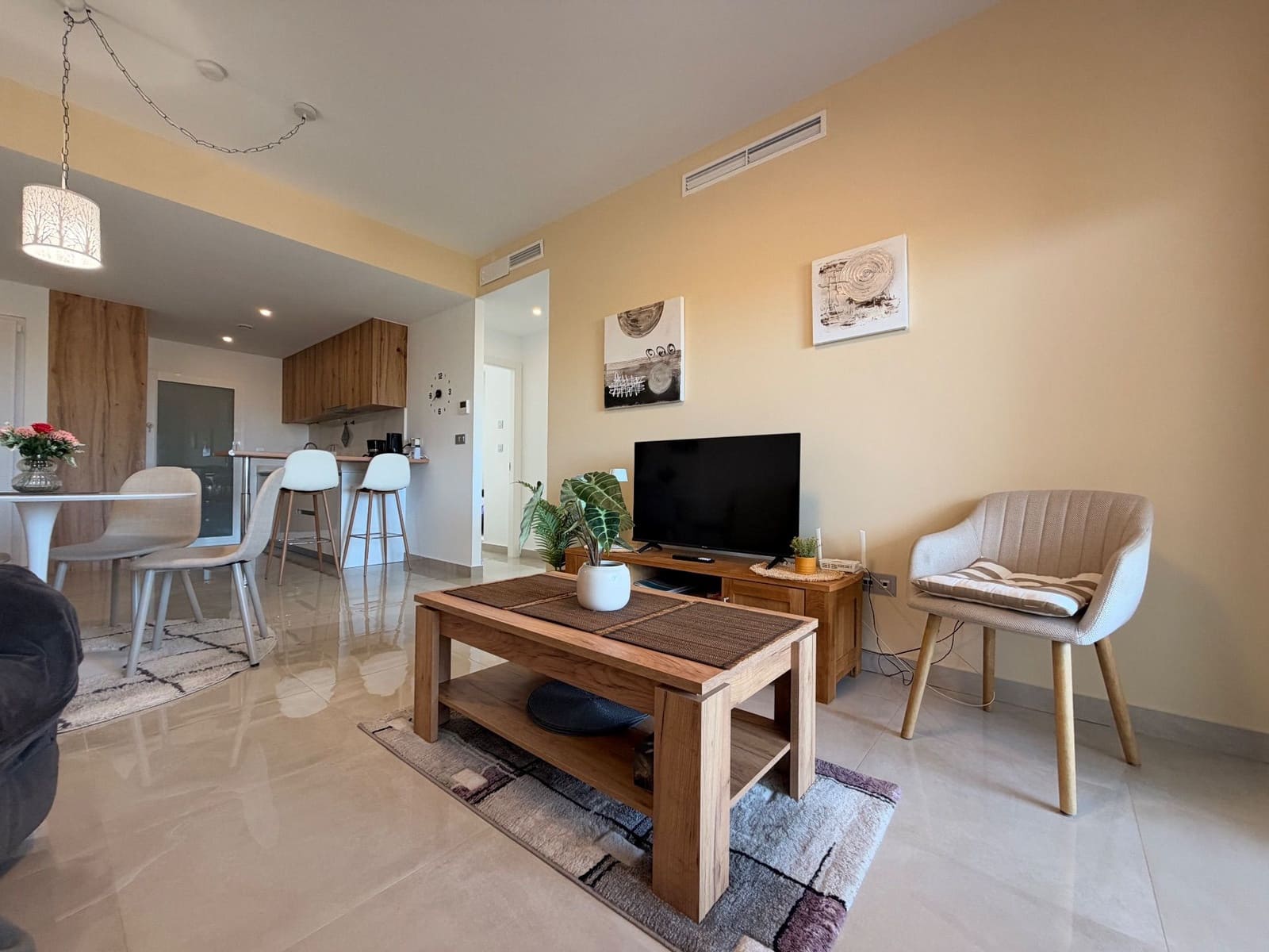 2 Zimmer Wohnung zu vermieten in Pilar de la Horadada mit Pool Garage - 1.200 € (Ref: 10182453)