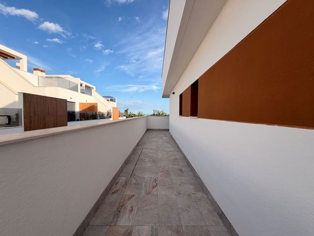 2 Zimmer Wohnung zu vermieten in Pilar de la Horadada mit Pool Garage - 1.200 € (Ref: 10182453)
