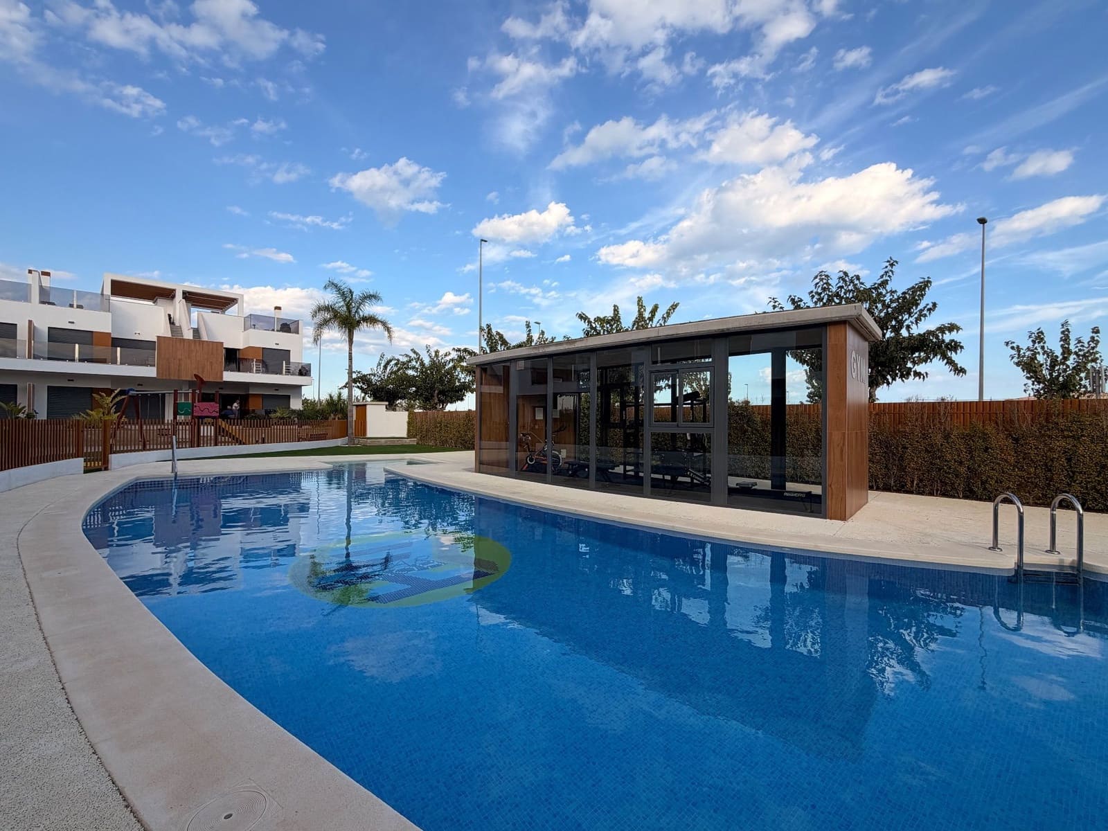 2 Zimmer Wohnung zu vermieten in Pilar de la Horadada mit Pool Garage - 1.200 € (Ref: 10182453)