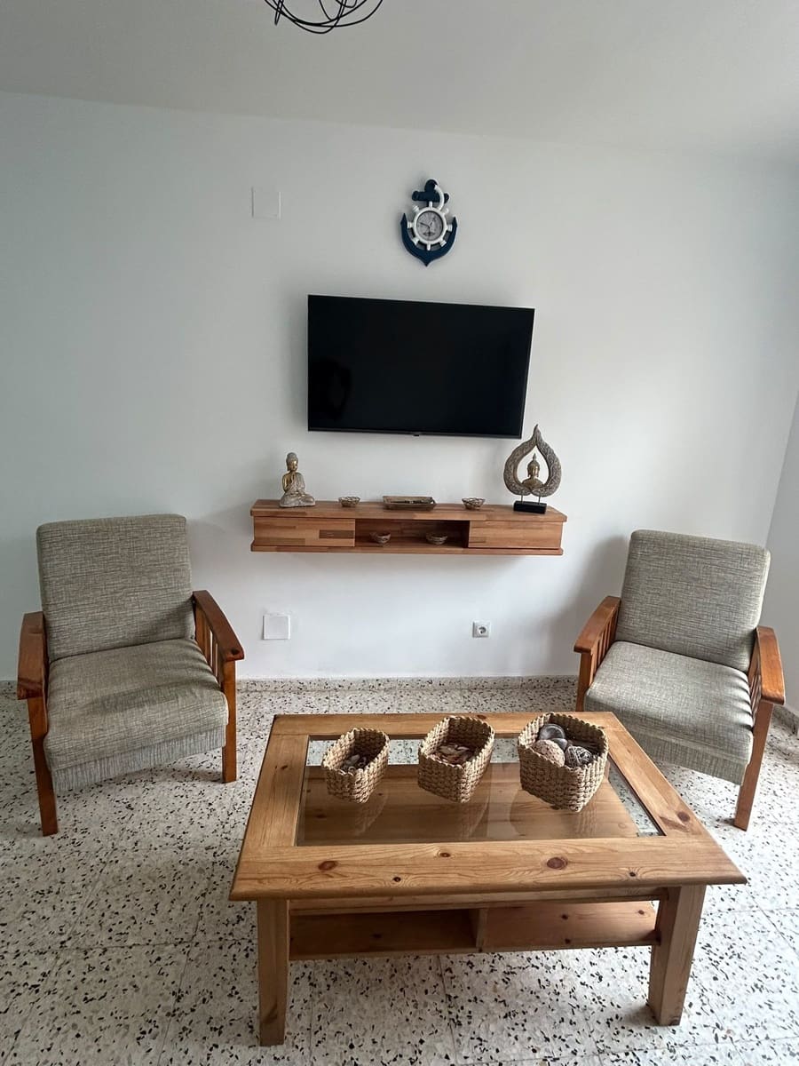 1 soveværelse Lejlighed til leje i Guardamar del Segura med swimmingpool - € 725 (Ref: 10182454)