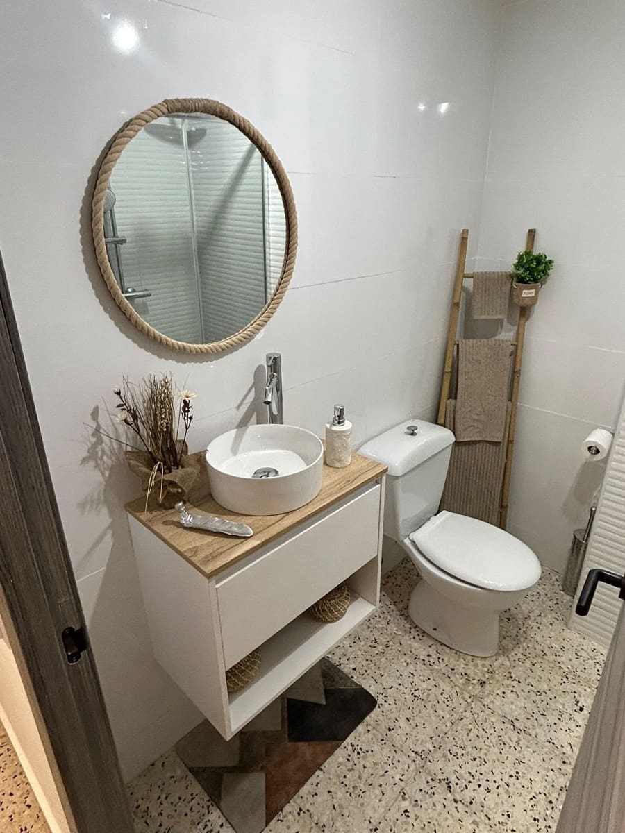 1 soveværelse Lejlighed til leje i Guardamar del Segura med swimmingpool - € 725 (Ref: 10182454)