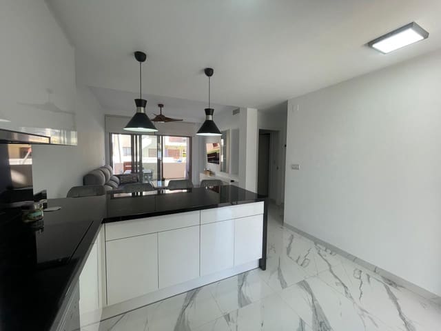 2 bedroom Flat for rent in Pilar de la Horadada with pool - € 1,100 (Ref: 10186367)