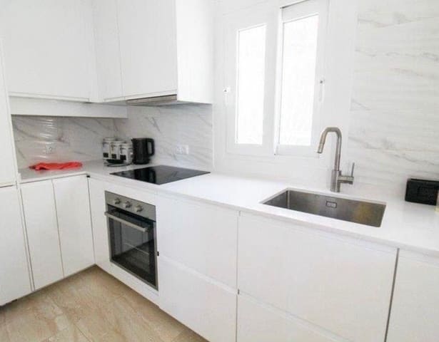 2 Zimmer Penthouse zu vermieten in Rojales - 750 € (Ref: 10186368)