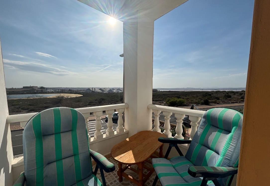 Villa/Maison de 3 chambres à louer à Torrevieja avec piscine - 1 550 € (Ref: 8822790)