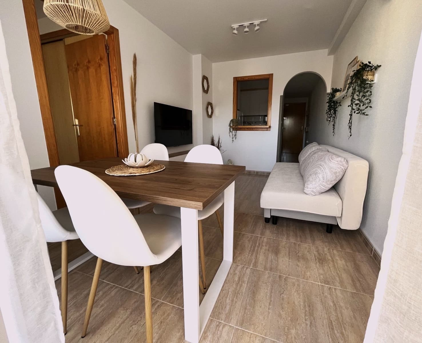 1 bedroom Apartment for rent in Torrevieja with pool garage - € 750 (Ref: 8822793)