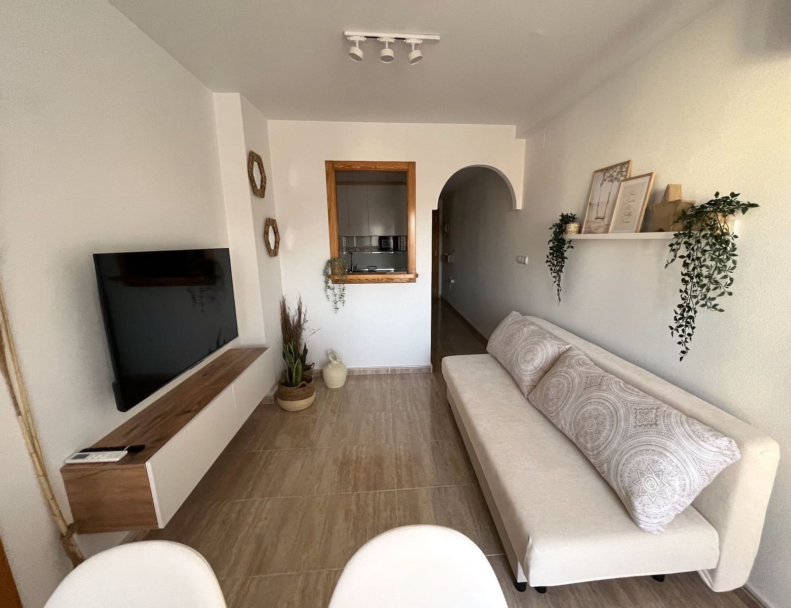 1 bedroom Apartment for rent in Torrevieja with pool garage - € 750 (Ref: 8822793)