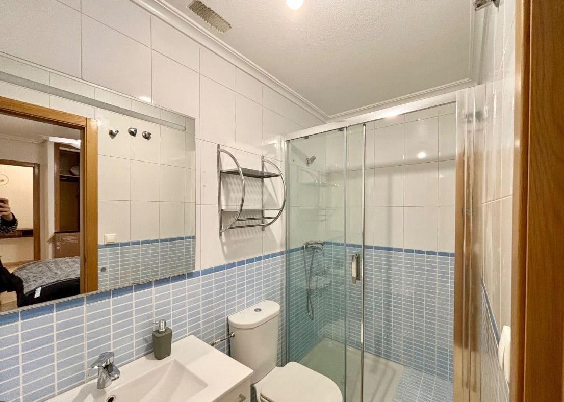 2 quarto Apartamento para arrendar em Torrevieja - 850 € (Ref: 8822795)