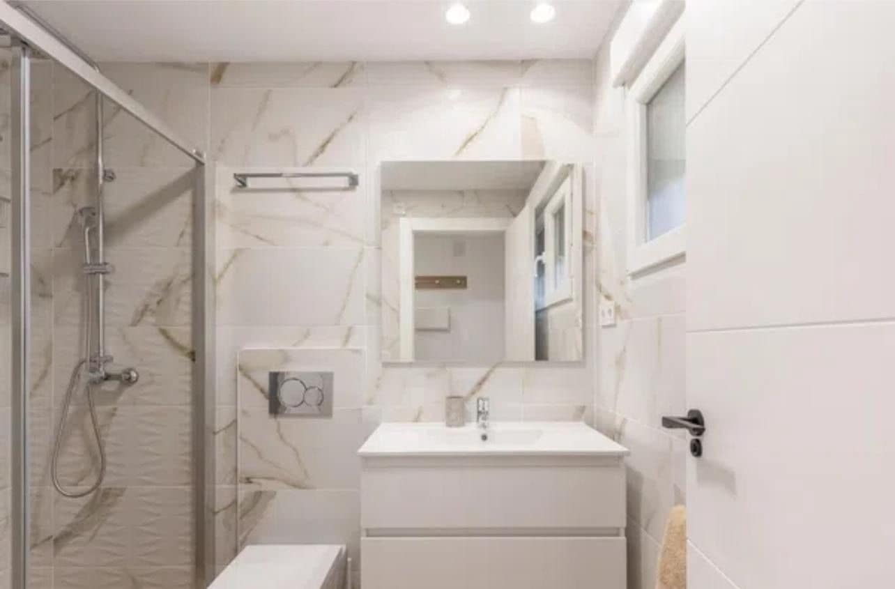 2 bedroom Flat for rent in Torrevieja - € 1,000 (Ref: 8847154)