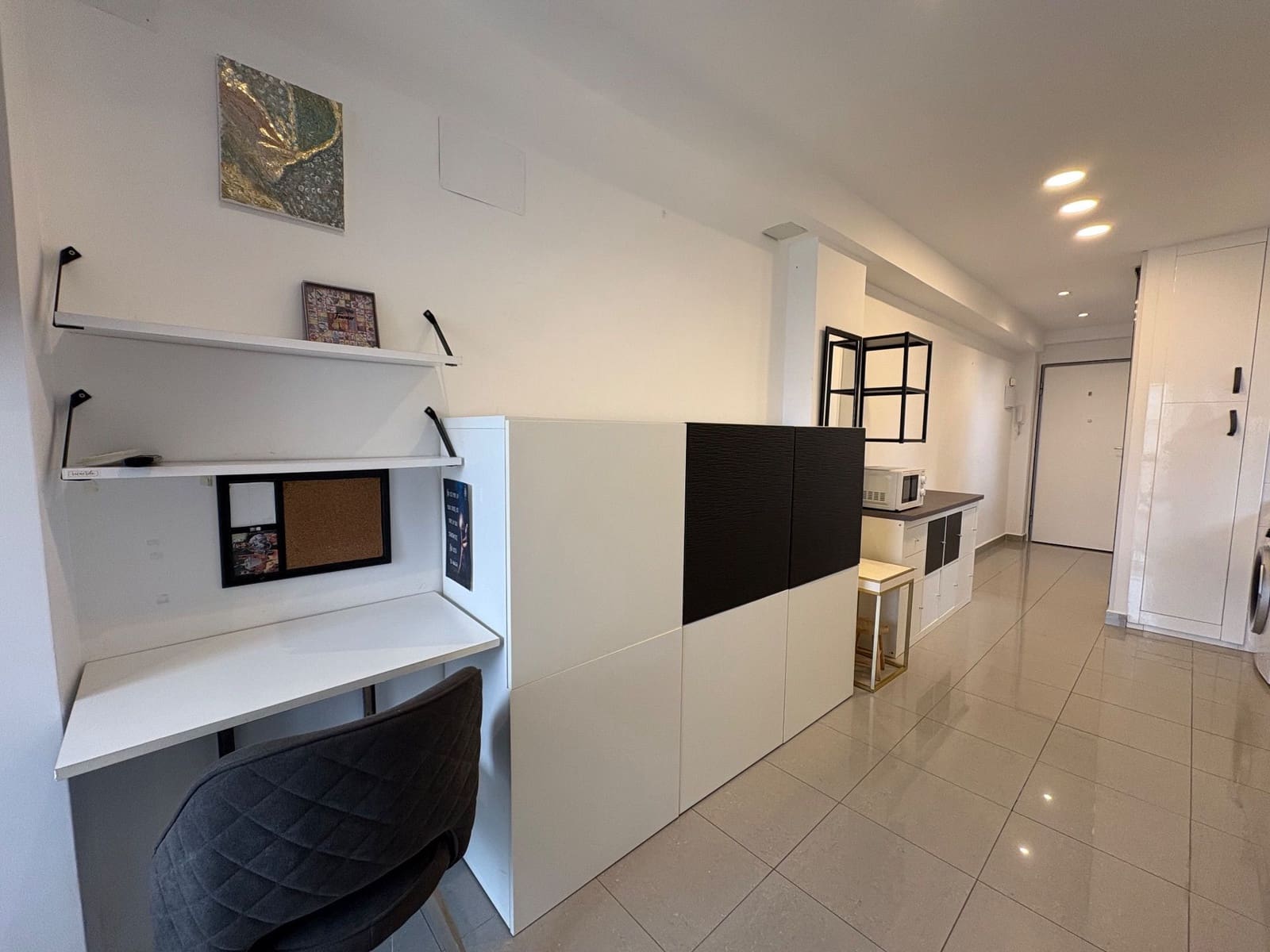 Appartement de 1 chambre à louer à Dehesa de Campoamor - 750 € (Ref: 8859492)