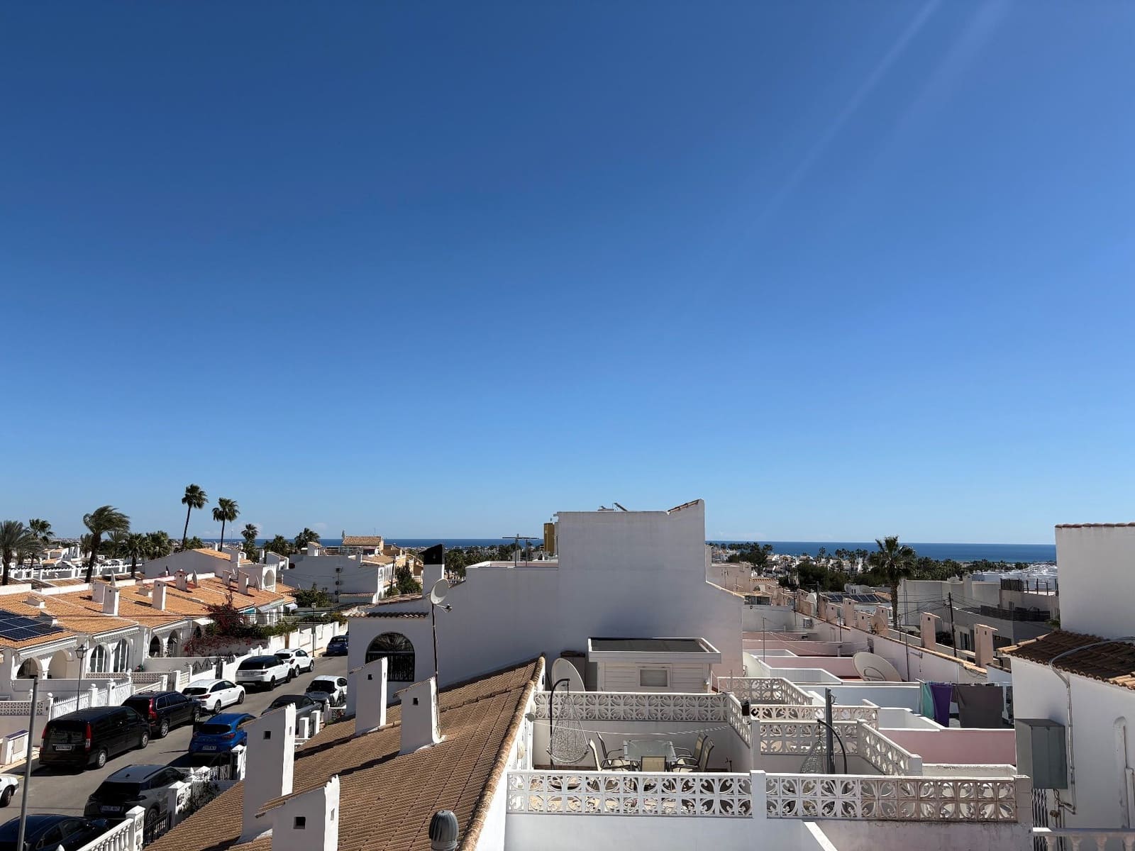 2 bedroom Semi-detached Villa for rent in Orihuela Costa - € 1,200 (Ref: 8892699)